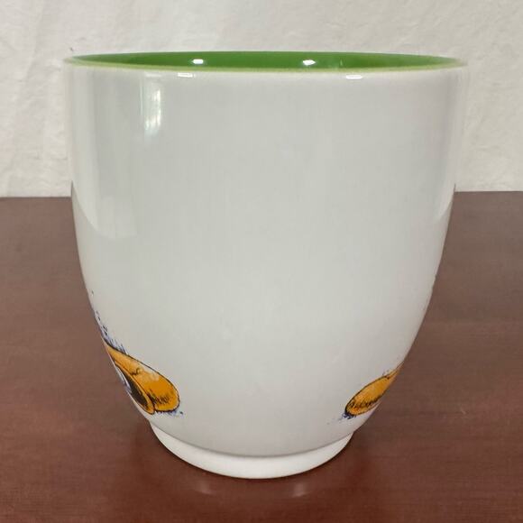 Walt Disney World 22oz Goofy Character Ceramic Coffee Mug White Green Interior - Picture 2 of 8